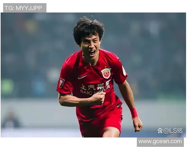 上海足球队以59分稳居冠军赛积分榜首位争冠形势一片大好